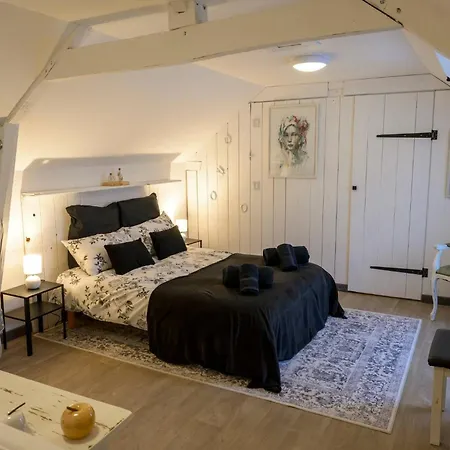 펜션 Oaktree A Peaceful Country Escape *