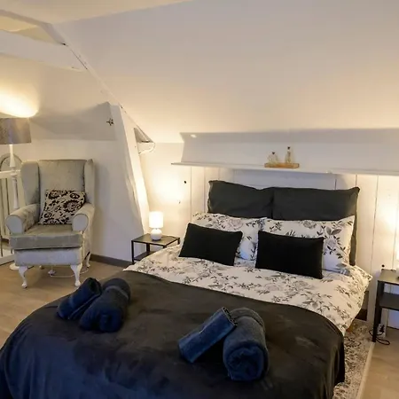 Oaktree A Peaceful Country Escape *