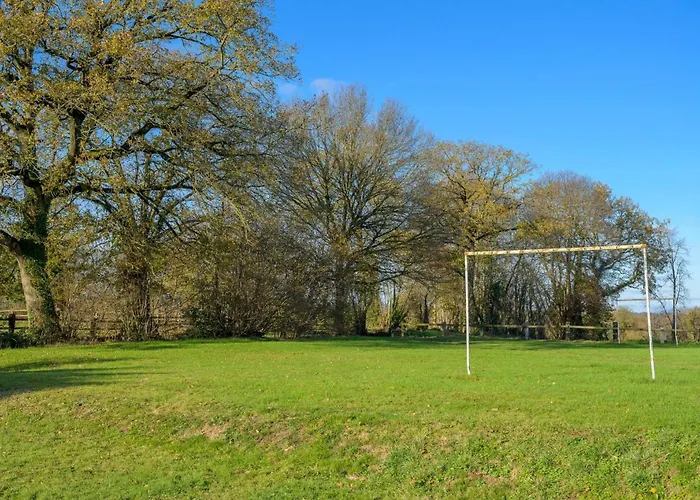 Oaktree A Peaceful Country Escape Hébergement de vacances Montenay