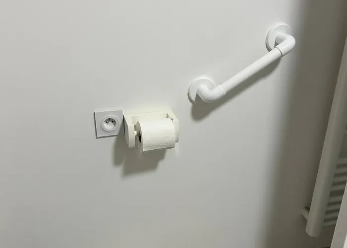 Oaktree A Peaceful Country Escape Montenay